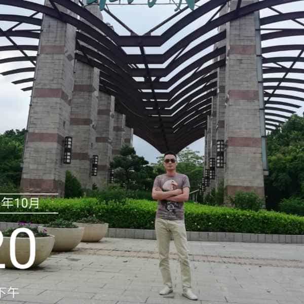 40岁岁四川单身帅哥 - 淮北吉缘网