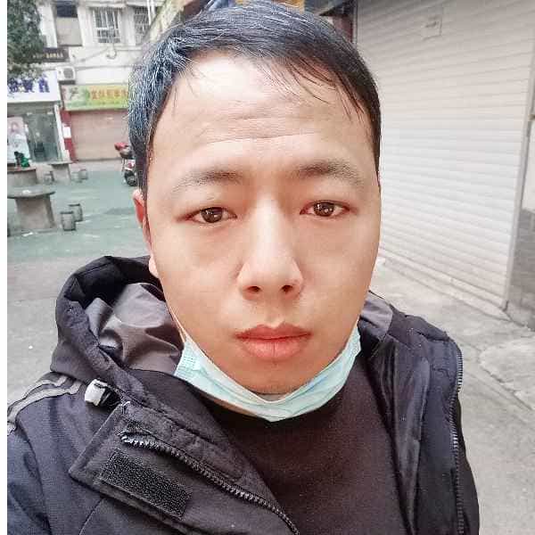 35岁岁四川单身帅哥 - 淮北吉缘网