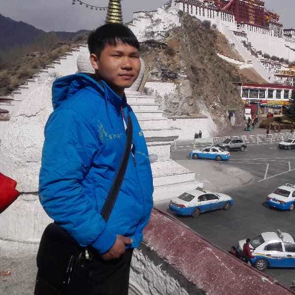 34岁岁广西单身帅哥 - 淮北吉缘网