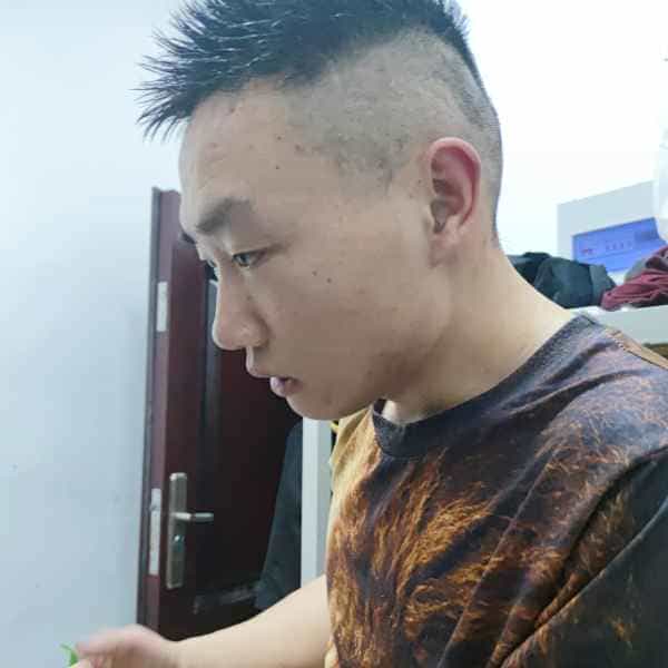 29岁岁四川单身帅哥 - 淮北吉缘网
