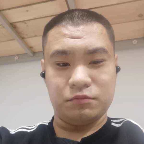 25岁岁山东单身帅哥 - 淮北吉缘网
