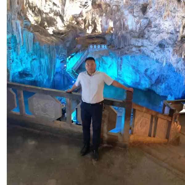 35岁岁云南单身帅哥 - 淮北吉缘网