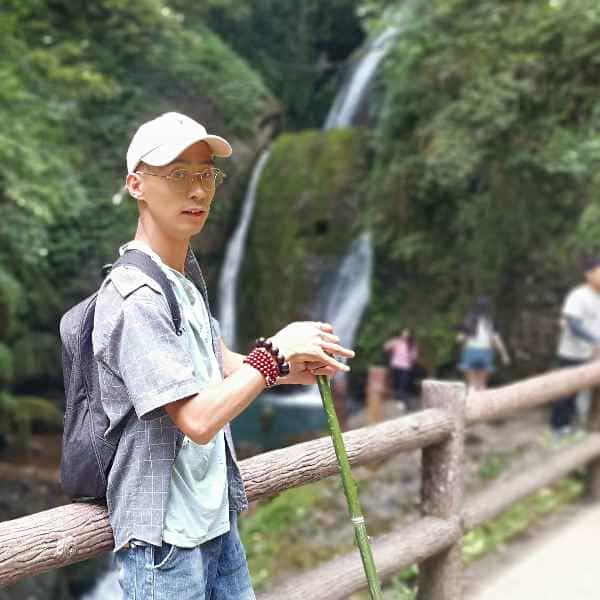 29岁岁四川单身帅哥 - 淮北吉缘网