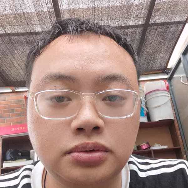 34岁岁江西单身帅哥 - 淮北吉缘网