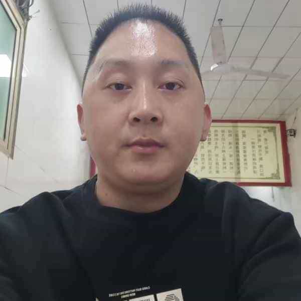 37岁岁陕西单身帅哥 - 淮北吉缘网