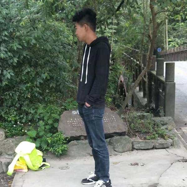 27岁岁四川单身帅哥 - 淮北吉缘网
