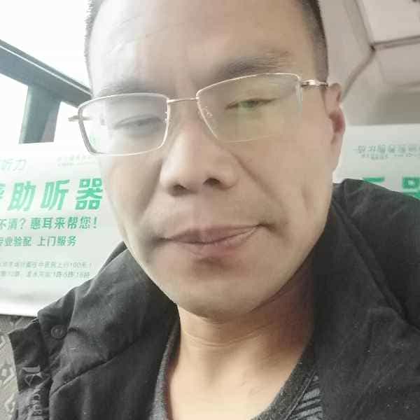 43岁岁四川单身帅哥 - 淮北吉缘网