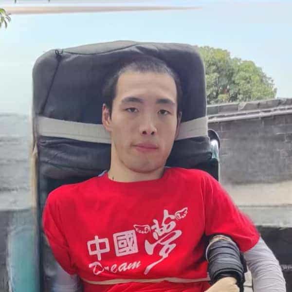 31岁岁湖南单身帅哥 - 淮北吉缘网