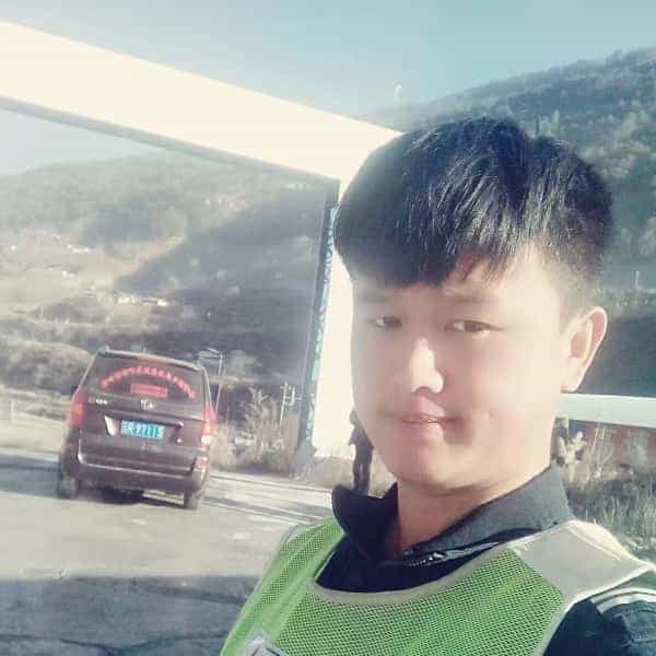 29岁岁云南单身帅哥 - 淮北吉缘网