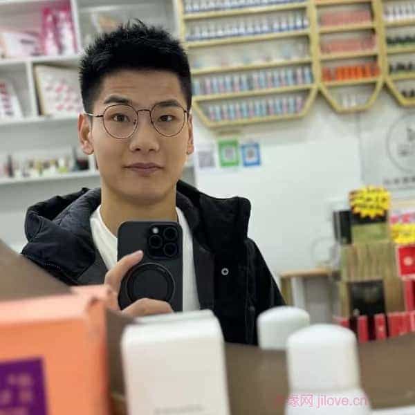 29岁岁陕西单身帅哥 - 淮北吉缘网