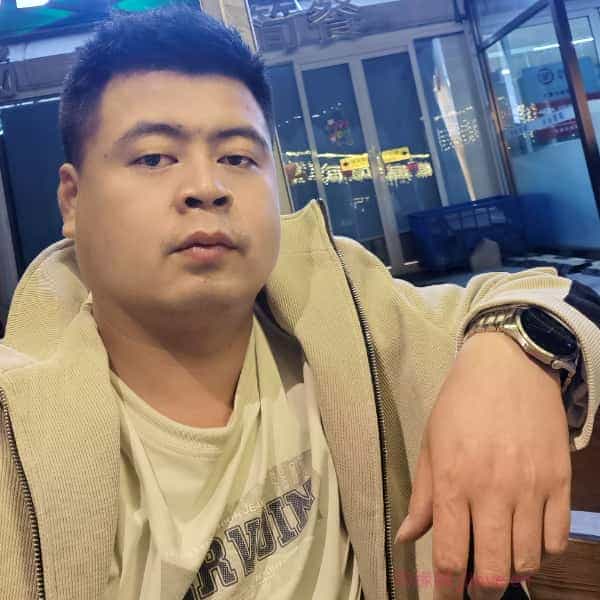 34岁岁陕西单身帅哥 - 淮北吉缘网